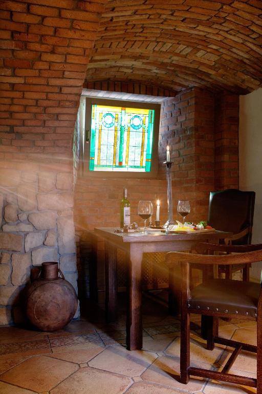 Palac Czarny Las Wozniki Luaran gambar